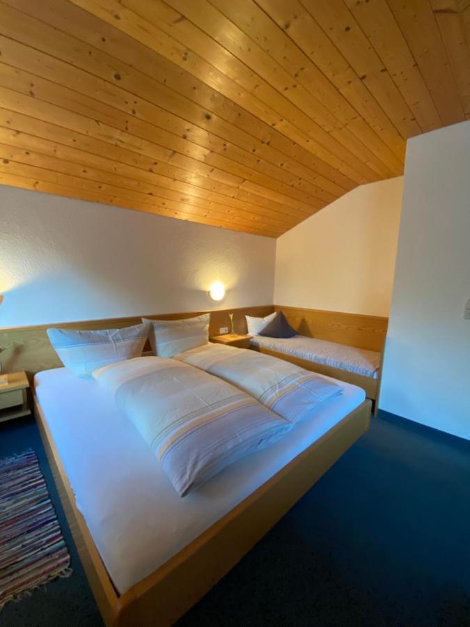 Aparts Handle Und Haus Bergblick Apartamento Pfunds Exterior foto